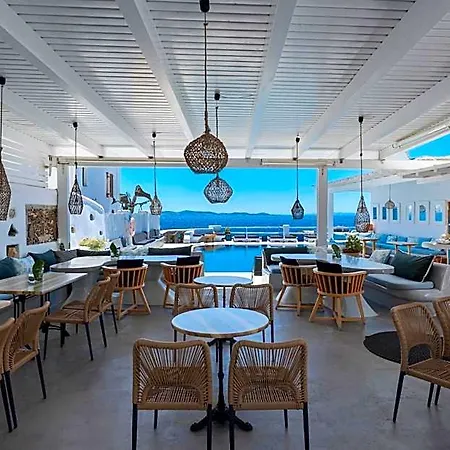 Hotel Flaskos Luxury 4*